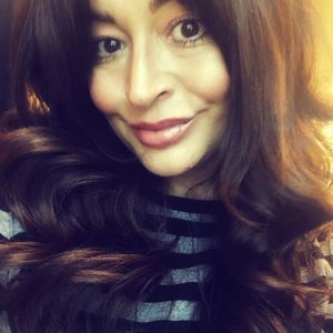 Meet your Posher, Whitney